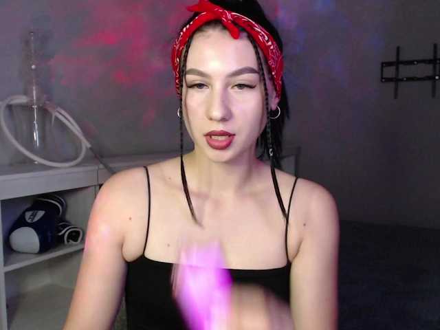 Live sex webcam photo for Viksa10 #276029090