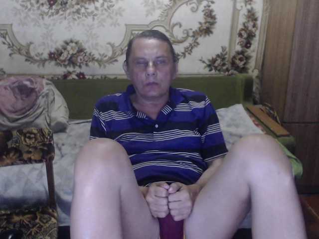 Live sex webcam photo for Viktorfghvbn5 #279914746