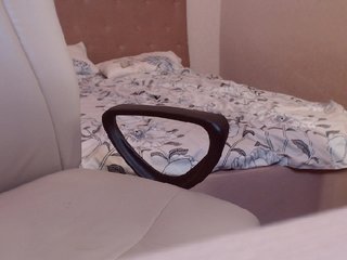 Live sex webcam photo for Viktoria-kiss #190097974