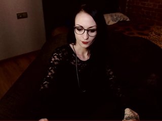 Live sex webcam photo for Viktoria-kiss #198130882