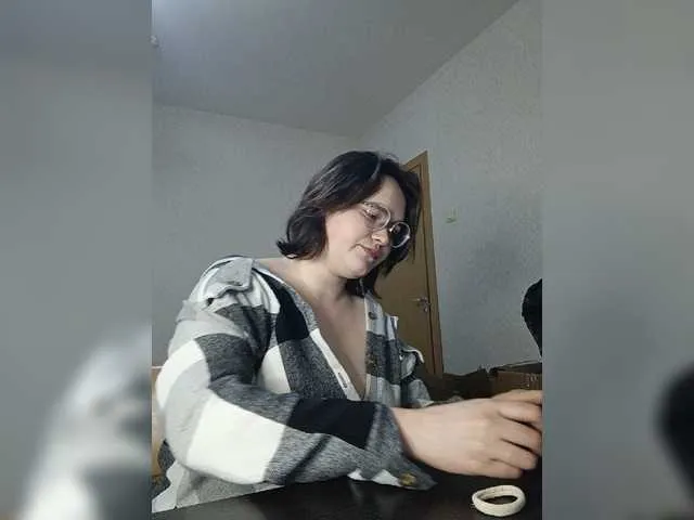 Live sex webcam photo for ViktoriaLe #277271766