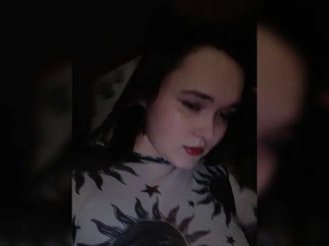 Live sex webcam photo for ViktoriaLe #277464449