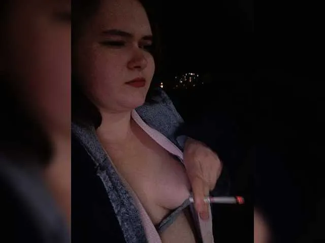 Live sex webcam photo for ViktoriaLe #277584364