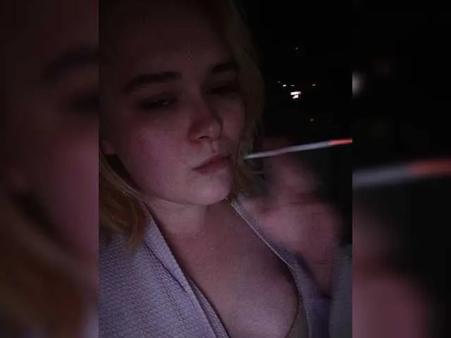 Live sex webcam photo for ViktoriaLe #277687245