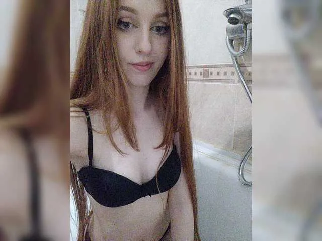 Live sex webcam photo for ViktoriaLeoAn #273258935