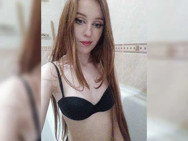 Live sex webcam photo for ViktoriaLeoAn #273265764