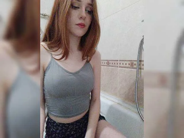 Live sex webcam photo for ViktoriaLeoAn #273383666