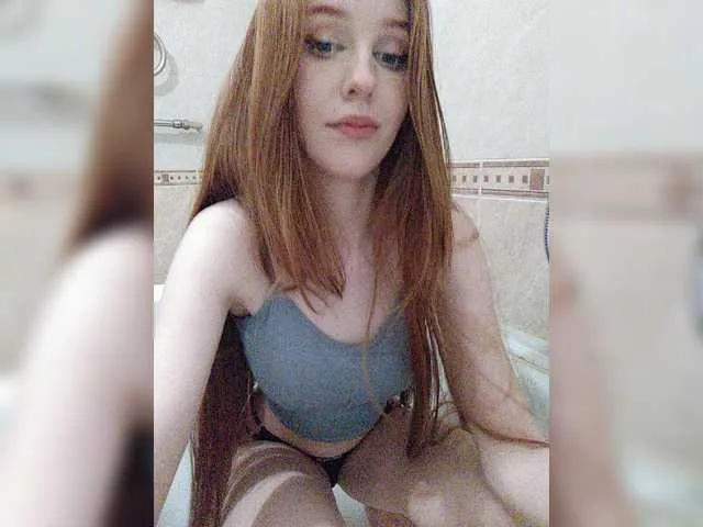 Live sex webcam photo for ViktoriaLeoAn #273447993