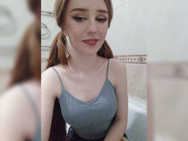 Live sex webcam photo for ViktoriaLeoAn #273523011