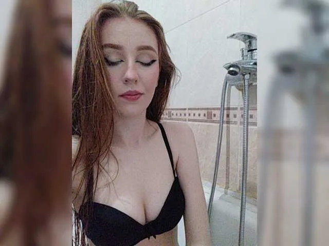 Live sex webcam photo for ViktoriaLeoAn #273560579