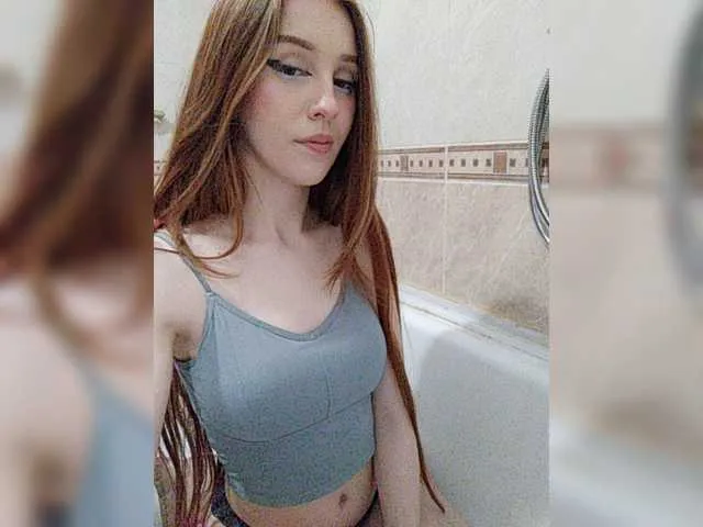 Live sex webcam photo for ViktoriaLeoAn #273579960