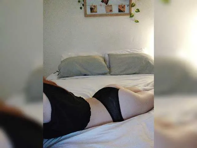Live sex webcam photo for ViktoriaLeoAn #275615670