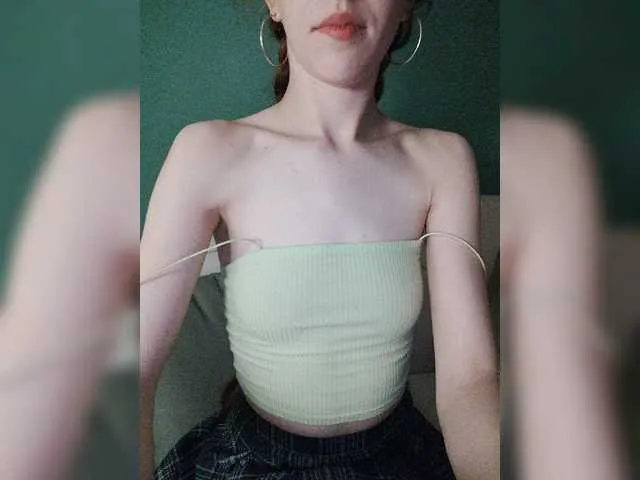 Live sex webcam photo for ViktoriaLeoAn #276652144
