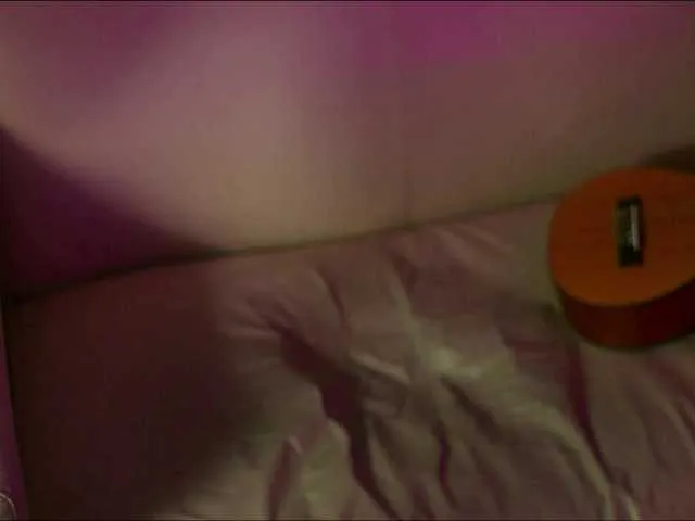 Live sex webcam photo for ViktoriaLeoAn #277295378