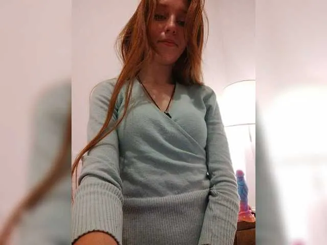 Live sex webcam photo for ViktoriaLeoAn #278205010