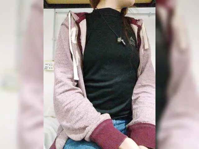 Live sex webcam photo for ViktoriaLeoAn #278274986