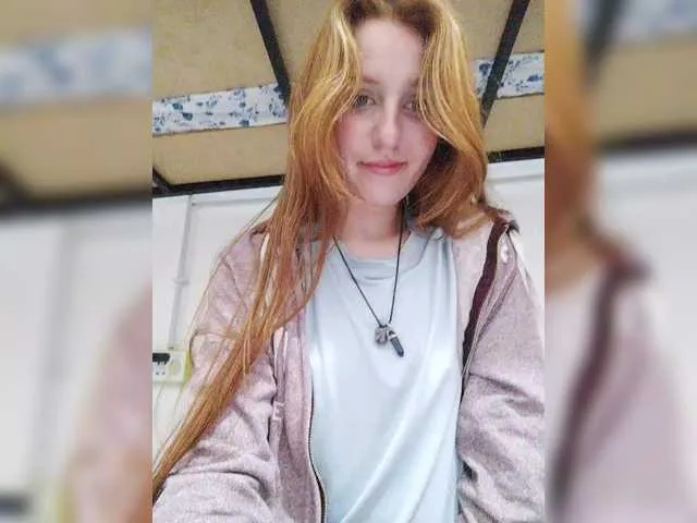 Live sex webcam photo for ViktoriaLeoAn #278309788