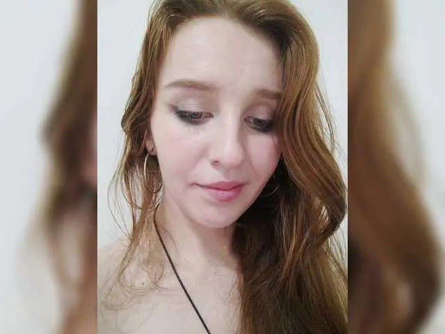 Live sex webcam photo for ViktoriaLeoAn #288119318