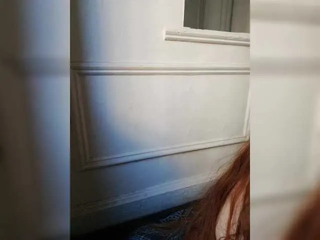 Live sex webcam photo for ViktoriaLeoAn #290308659