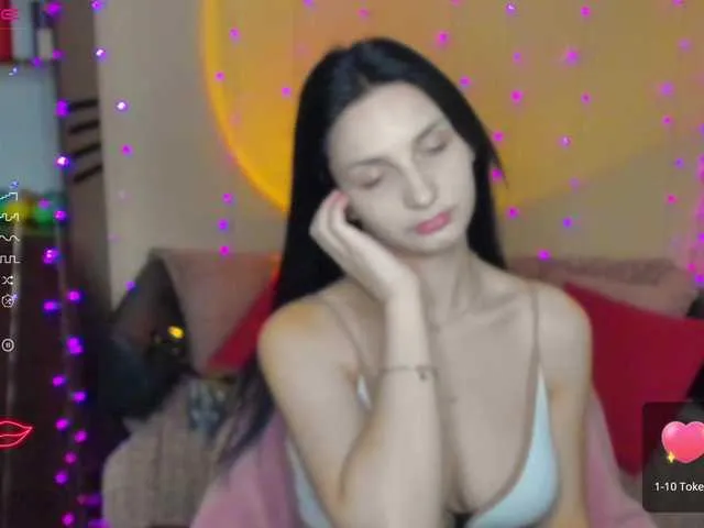 Live sex webcam photo for ViktoriaSin #275506215