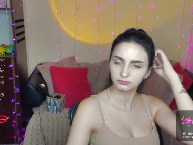 Live sex webcam photo for ViktoriaSin #275568593