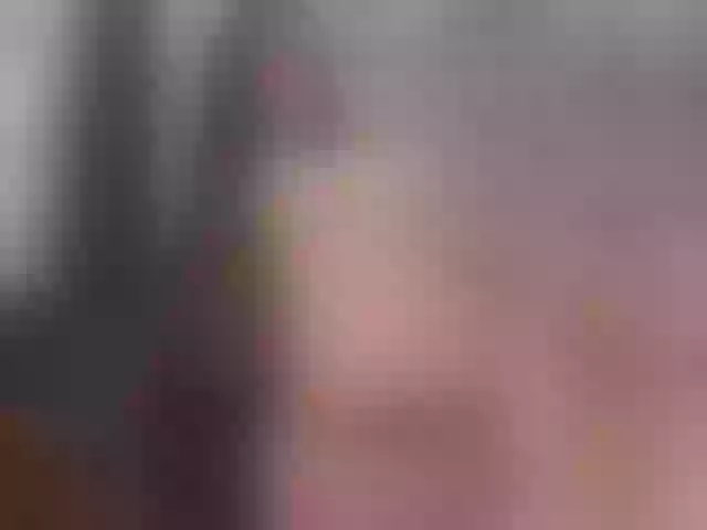 Live sex webcam photo for Vikulya1 #292295625