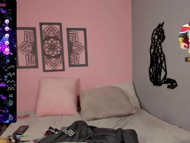 Live sex webcam photo for VinceGV #276316929