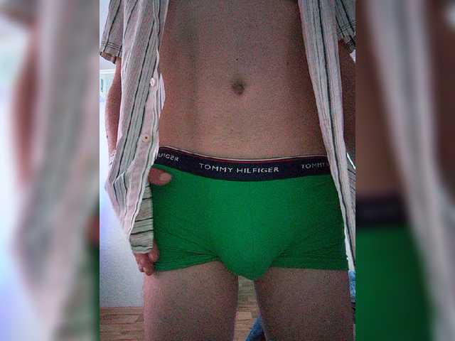 Live sex webcam photo for Vinkc2 #276071091