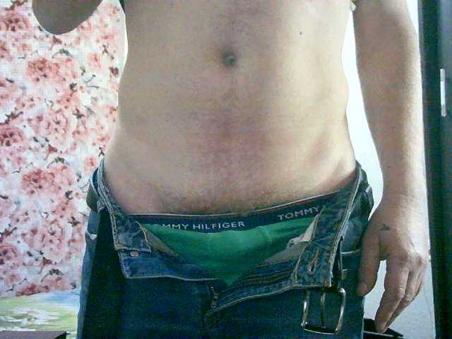 Live sex webcam photo for Vinkc2 #277238571