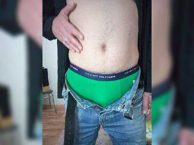 Live sex webcam photo for Vinkc2 #277289615