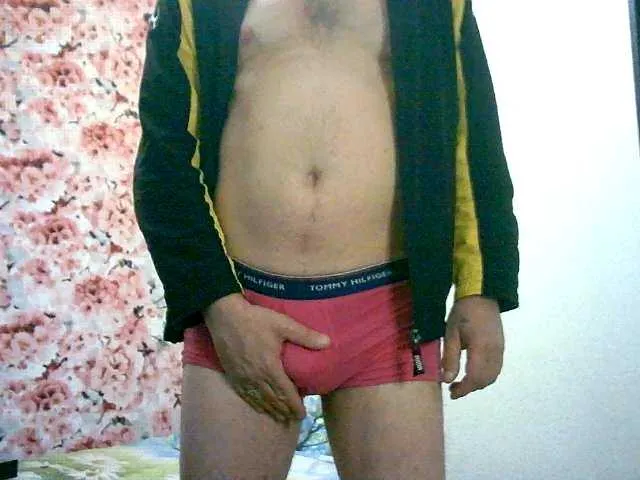 Live sex webcam photo for Vinkc2 #277685009