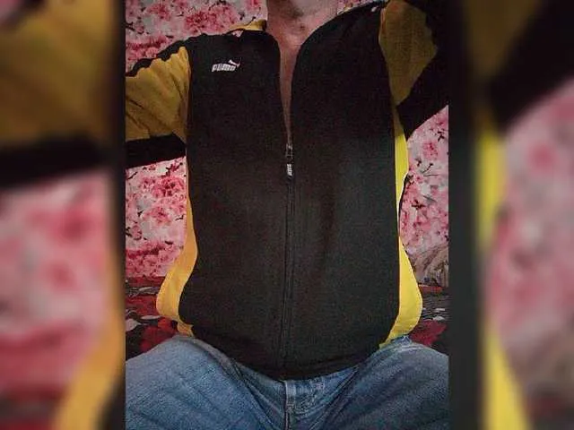 Live sex webcam photo for Vinkc2 #277810130