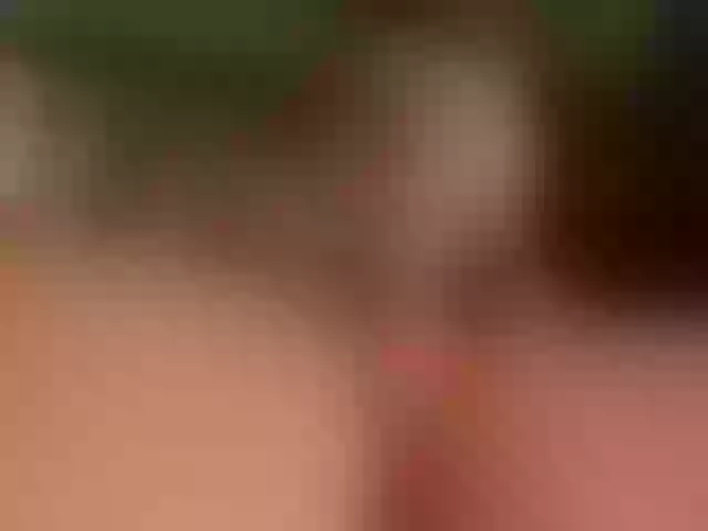 Live sex webcam photo for VinsentFrand #276883392