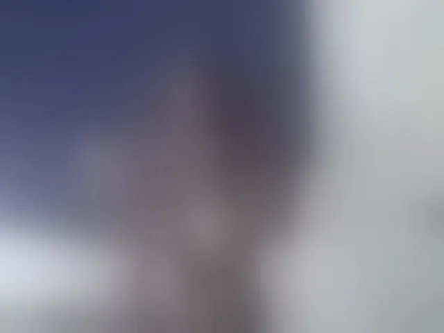 Live sex webcam photo for Vinsishly11 #294075606