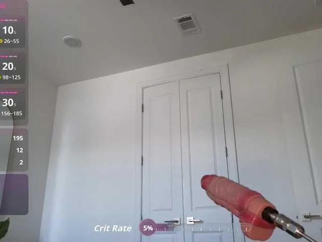 Live sex webcam photo for Violet888 #292350253