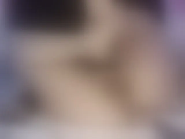 Live sex webcam photo for Violet888 #293599054
