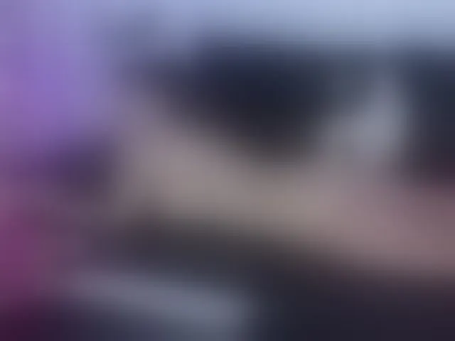 Live sex webcam photo for Violet888 #293866432