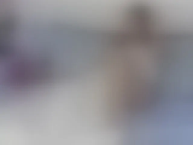 Live sex webcam photo for Violet888 #293873964