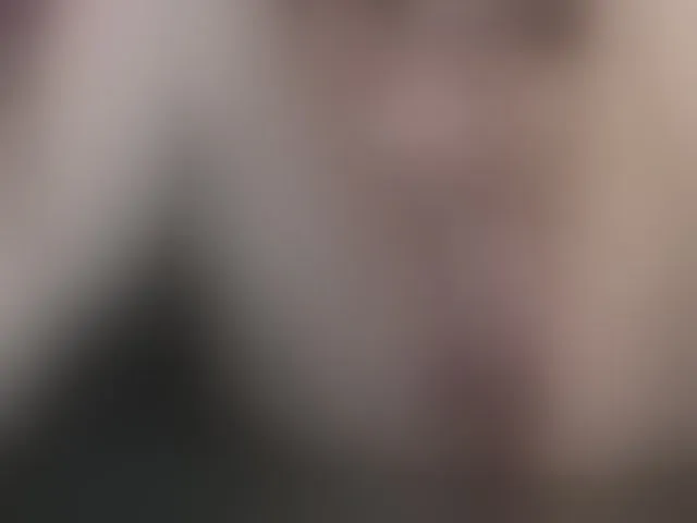 Live sex webcam photo for Violet888 #293887759