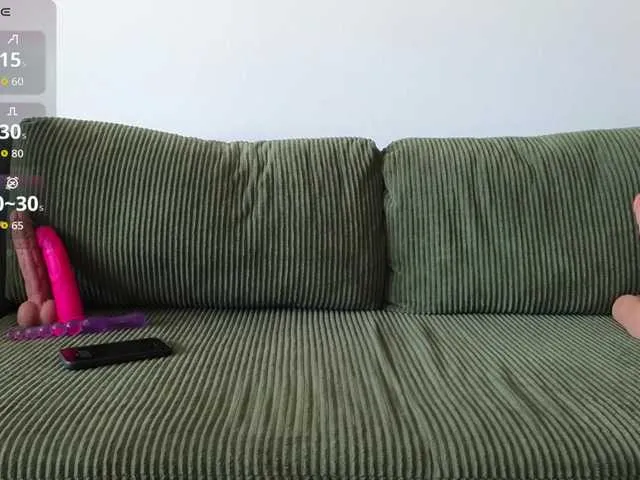 Live sex webcam photo for Violet888 #294183888