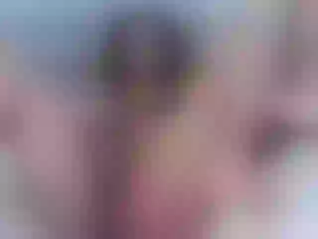 Live sex webcam photo for VioletCheery #272573143