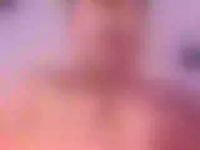 Live sex webcam photo for VioletJoness1 #272542411