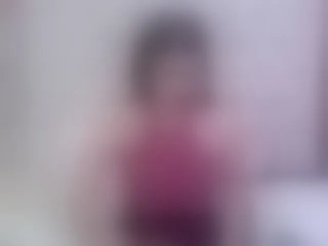 Live sex webcam photo for VioletMontes #292532417