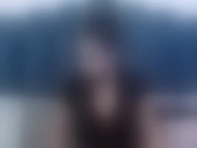 Live sex webcam photo for VioletMontes #293092499