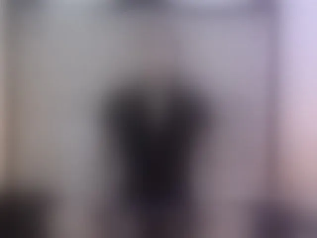 Live sex webcam photo for VioletMontes #293405284