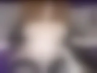 Live sex webcam photo for VioletNice #203617309