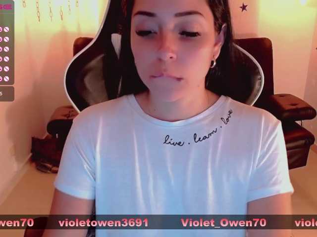 Live sex webcam photo for VioletOwen #272252963