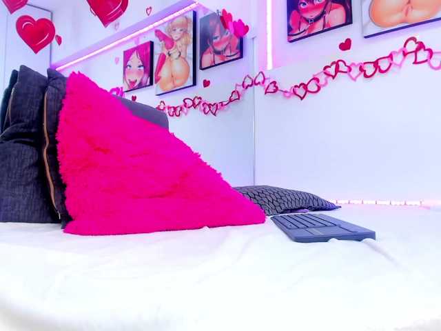 Live sex webcam photo for VioletSmitth #272587592