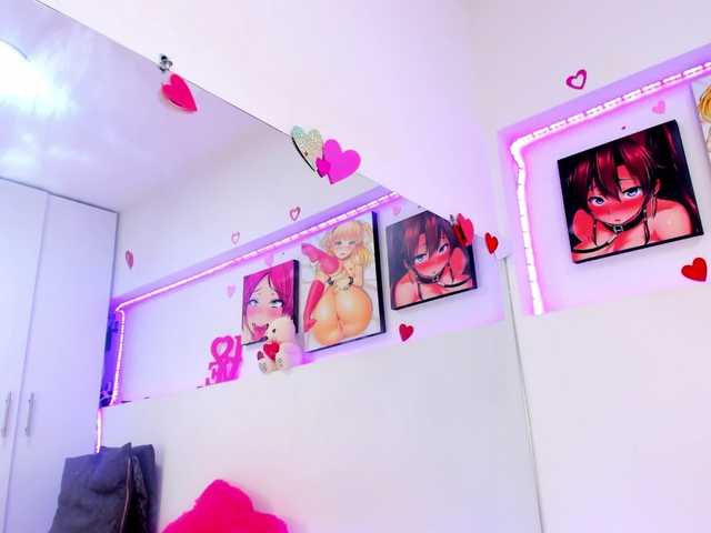 Live sex webcam photo for VioletSmitth #273554094