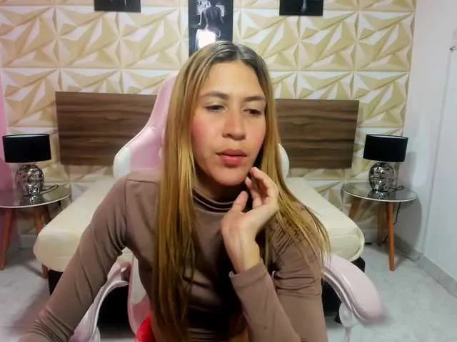 Live sex webcam photo for VioletUltra #274631660